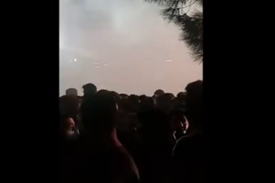 «Έπνιξαν» τη συναυλία στο ΑΠΘ με δακρυγόνα [Βίντεο-ντοκουμέντο]