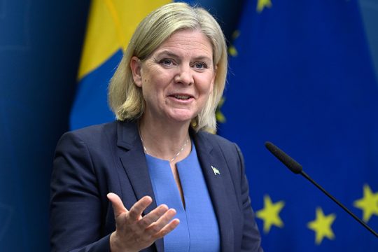 Σουηδία: Πρώτη αλλά ηττημένη και… παραιτημένη η Αντερσον