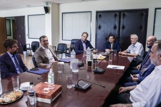 Διεύρυνση της έρευνας για υποκλοπές ζητά ο Τσίπρας