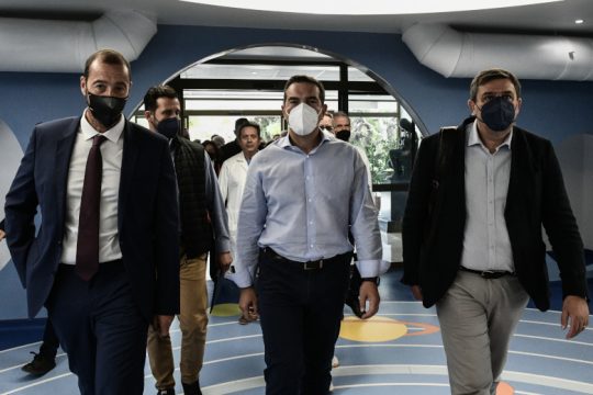 Τσίπρας από το Παίδων «Αγία Σοφία»: 3.000 παιδιά σε αναμονή εν έτει 2022 