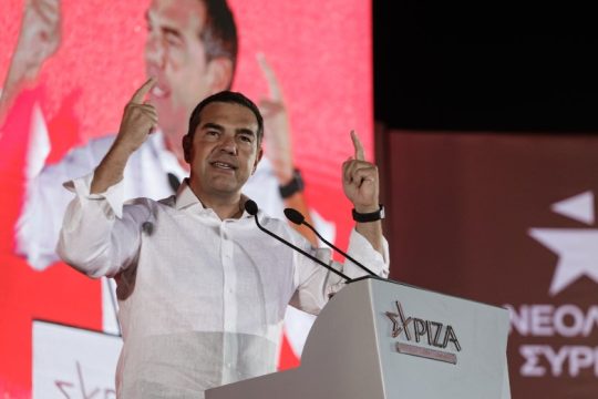 Τσίπρας: Τέρατα είναι αυτοί που βιάζουν τη δημοκρατία, αυτά που γέννησε και εξέθρεψε ο Μητσοτάκης