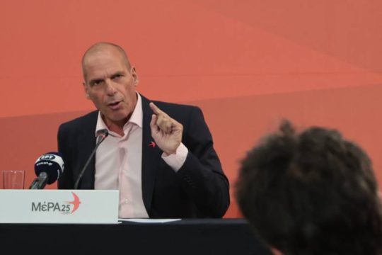 Βαρουφάκης: Δεν υπάρχει προοδευτική κυβέρνηση χωρίς εκπόνηση προγράμματος προεκλογικά