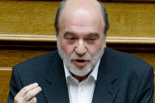 Στη Βουλή τα προβλήματα με την αποχέτευση στη Σαλαμίνα