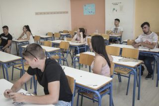 «Ξεσκαρτάρισμα» με όχημα τα σχολικά αποτελέσματα