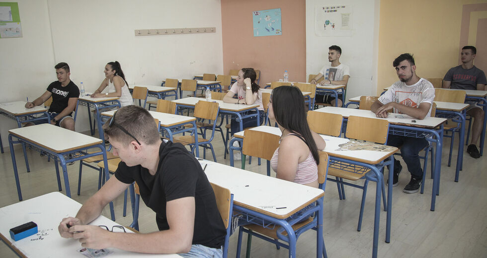 «Ξεσκαρτάρισμα» με όχημα τα σχολικά αποτελέσματα