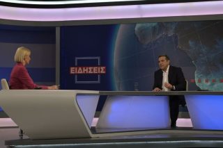 Αλ. Τσίπρας: Λεηλασία του δημόσιου πλούτου από τις «γαλάζιες ακρίδες»