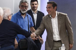 Δεσμεύσεις για τις συντάξεις