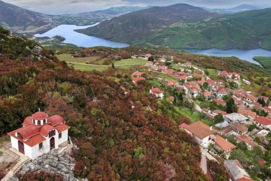 Διήμερη απόδραση στη λίμνη Σμοκόβου
