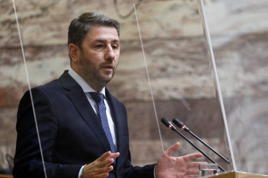 Τα τρία βασικά σημεία του πορίσματος του ΠΑΣΟΚ για τις υποκλοπές