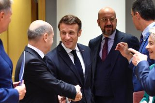 Περισσότερη Ευρώπη ή αδιάφορη Ευρώπη;