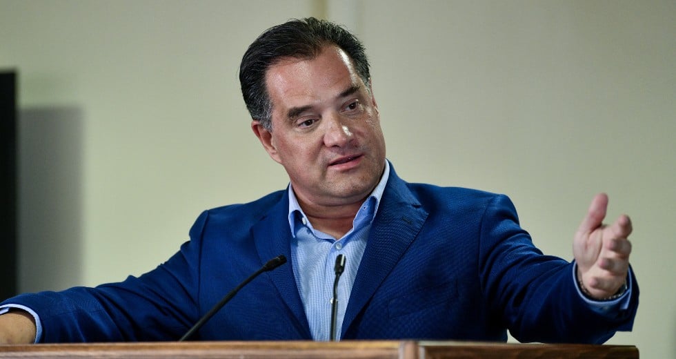 Τέλος βάζει η κυβέρνηση στο αίτημα αλλαγής ωραρίου στα καταστήματα