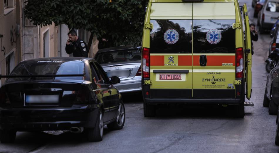 Άνδρας βρέθηκε νεκρός μέσα σε αυτοκίνητο στην Κυψέλη