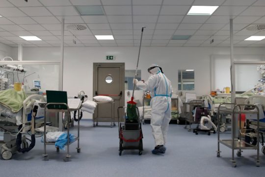Οι βαριές λοιμώξεις Covid-19 μπορεί να προκαλέσουν νευρολογικά προβλήματα