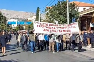 Βροντερό «ΟΧΙ» στη Χίο και για τις δομές