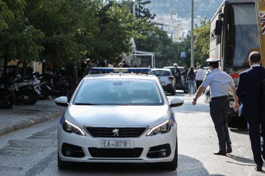 Καταιγισμός εξελίξεων: Συνελήφθη η μητέρα της 12χρονης από τον Κολωνό