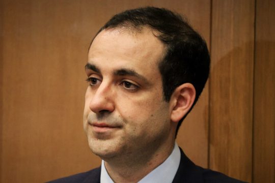 Υποψήφιος για βραβείο SLAPP Πολιτικός της Χρονιάς ο… πρωθυπουργικός ανιψιός
