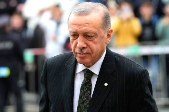 Η εκδοχή Ερντογάν για όσα έγιναν στην Πράγα