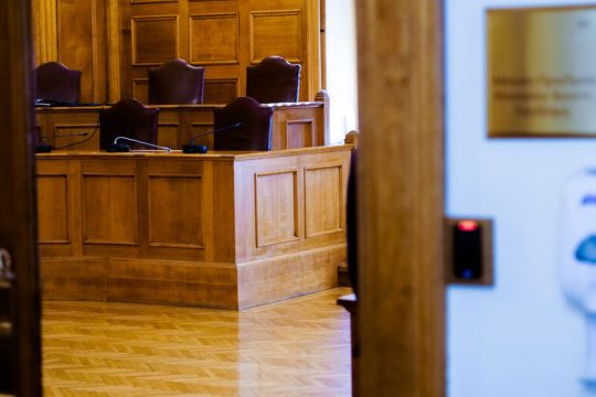 Ζητούν έρευνα  για ποινικές ευθύνες
