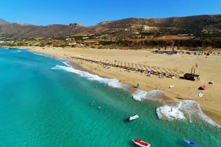 Κάνουν τα Φαλάσαρνα… ξενοδοχείο