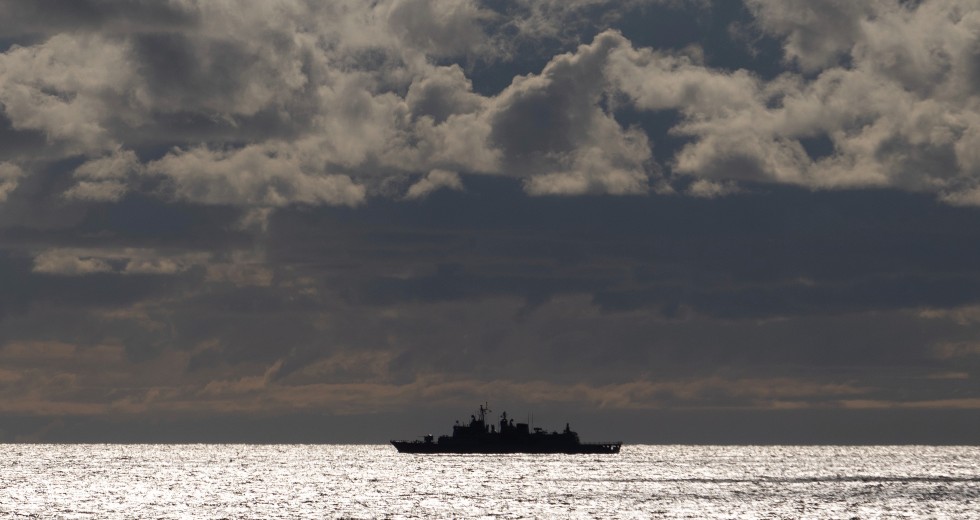 Στο μάτι των Βαλτικών χωρών η ρωσική ηλεκτροδότηση και ο σκιώδης στόλος της