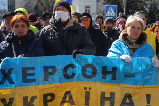 Εκκένωση της Χερσώνας ανακοίνωσε η Ρωσία