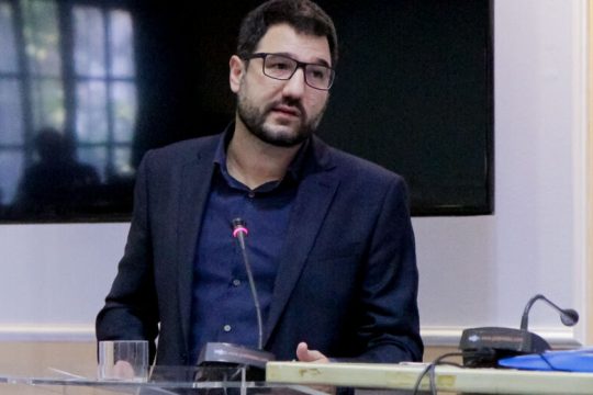 Ηλιόπουλος: «Θράσος αντί για απαντήσεις» από Οικονόμου για Πάτση και πλειστηριασμούς