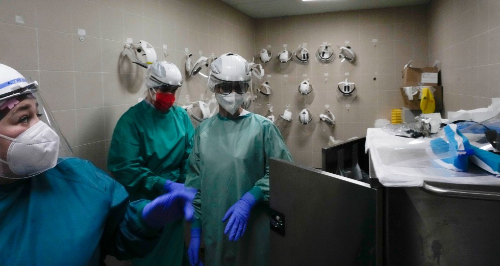 Επιστρέφουν στην εργασία τους οι ανεμβολίαστοι υγειονομικοί στην Ιταλία