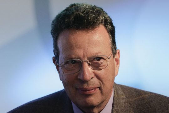 Παρέμβαση Κύρτσου στο Ευρωκοινοβούλιο για εμπλοκή της Αλ. Μπακογιάννη σε εξαγορά διυλιστηρίου