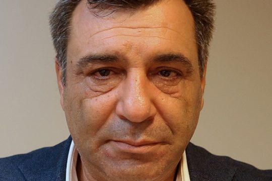 Διαψεύδει ο αντιπεριφερειάρχης Βασίλης Κόκκαλης εμπλοκή του στην υπόθεση του Κολωνού