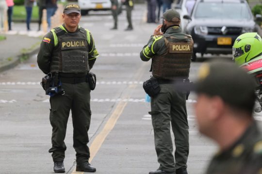 Δημοσιογράφος στην Κολομβία δολοφονήθηκε αφότου του πήραν την αστυνομική προστασία