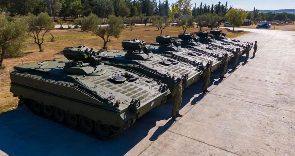 Συνεχίζονται οι αντιδράσεις για τα Marder, ενώ η κυβέρνηση δεν απαντά