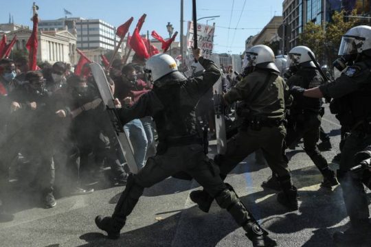 Ένταση στο φοιτητικό συλλαλητήριο της Αθήνας, νέα πορεία και στη Θεσσαλονίκη