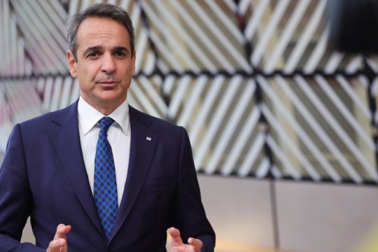 Ο Μητσοτάκης ελπίζει σε «τολμηρές αποφάσεις», στηρίζει τη συμβιβαστική πρόταση της Κομισιόν