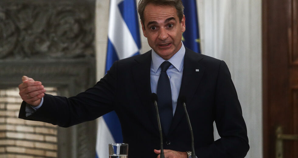Νέες αποκαλύψεις με νέα ερωτήματα για τις υποκλοπές
