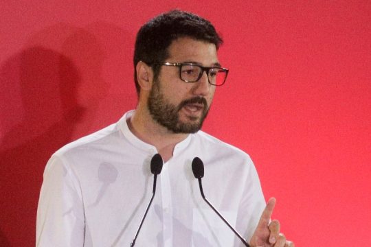 «Eτοιμάζουν νέο πλιάτσικο και μαζική εκποίηση κατοικιών με αθρόους πλειστηριασμούς»