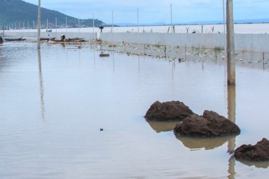 Τραγωδία με δεκάδες νεκρούς από βύθιση πλοίου στη Νιγηρία