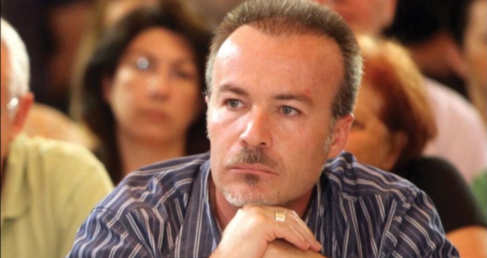 «Στο απόσπασμα», ξανά, από τους απόστρατους