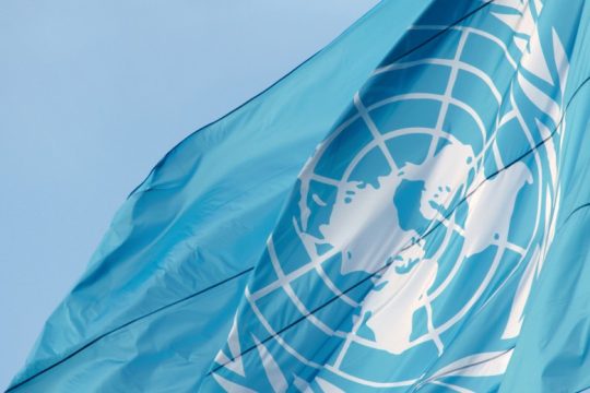 Στην Ε.Ε. «μαγειρεύουν» ψήφισμα του ΟΗΕ για διάλογο με τη Ρωσία