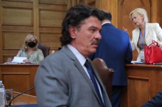 Μπέρδεψαν την αριστεία με τη ληστεία