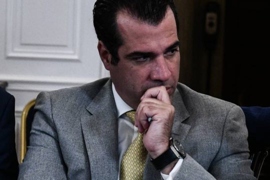 Πλεύρης ερμηνεύει Τσιόδρα – Τι είπε για τους μη εμβολιασμένους 