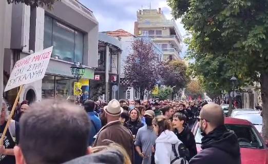 Μαζική πορεία για μην πέσουν στα «μαλακά» οι κατηγορούμενοι της υπόθεσης Μάγγου