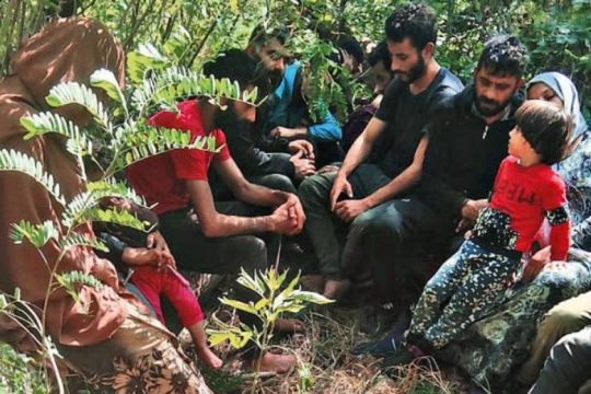 Και ελληνικές ευθύνες για τη διάσωση των προσφύγων στη νησίδα του Εβρου
