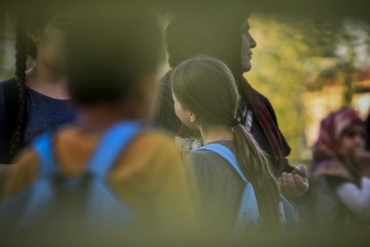 Ένα βίντεο για την αναδοχή ασυνόδευτων ανηλίκων