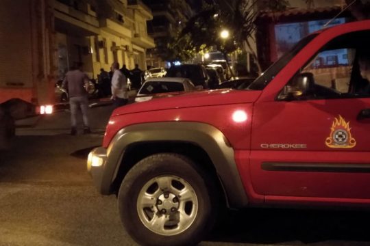 Νεκρός ηλικιωμένος από πυρκαγιά σε διαμέρισμα στον Νέο Κόσμο