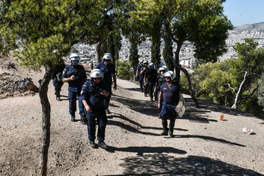 Ο δήμαρχος Αθηναίων στρέφεται κατά των δημοτών του