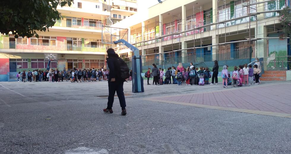 Οικοδομικές εργασίες εν ώρα λειτουργίας του σχολείου