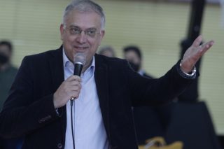 Το brand name και η επιχείρηση διάλυσης της ΚΝΕ