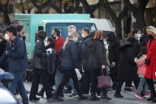 Με μειωμένο ωράριο από Δευτέρα τα καταστήματα στο δήμο Θεσσαλονίκης