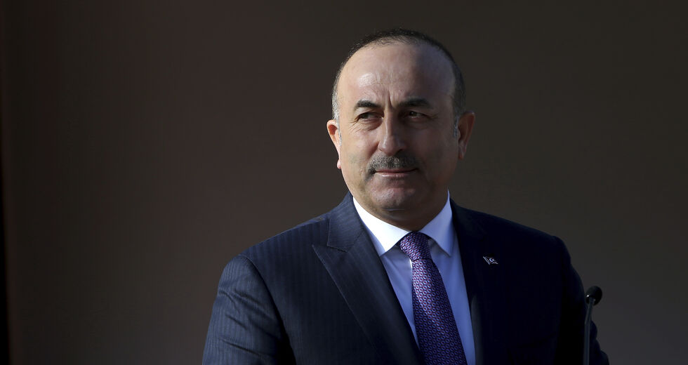 Κλιμάκωση τουρκικών απειλών απ’ τη Συρία και τη Λιβύη ώς την Κύπρο