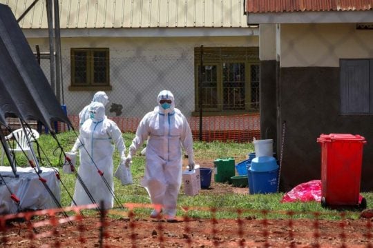 Επιδημία Έμπολα στο Κονγκό: 671 ύποπτα κρούσματα και 160 θάνατοι